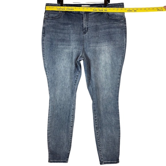 ELOQUII Denim Jean Bundle, High Rise Skinny /Distressed Cropped Plus Size 24L/24 - Picture 4 of 16